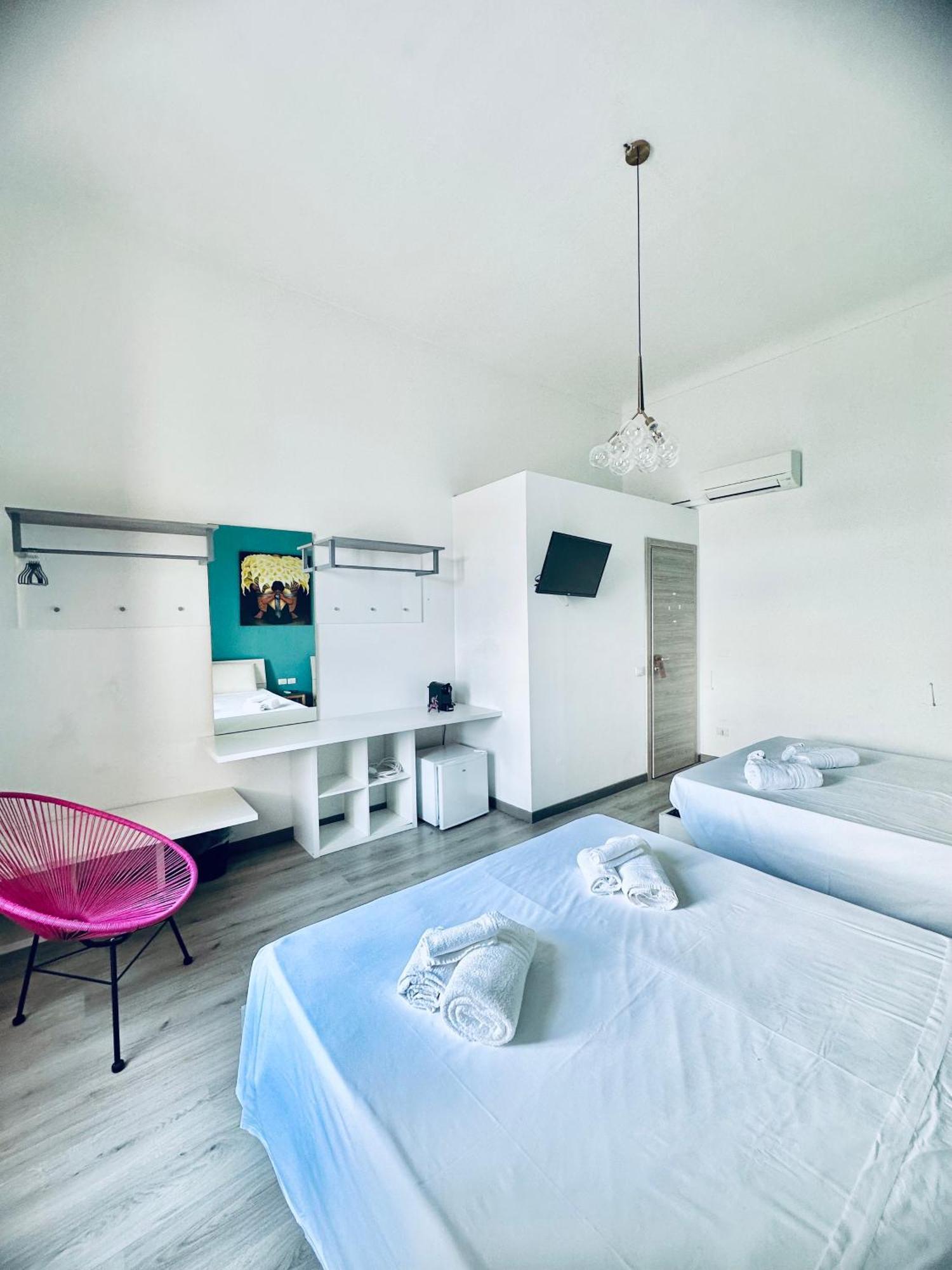 La Siesta Hotel La Maddalena  Eksteriør billede